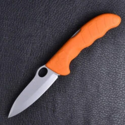 Victorinox Hunter Pro - Orange -Stanley Store 0.9410.9 6 600x600 3e15df54 bc1e 4fdb a065 08d8040ac3f9