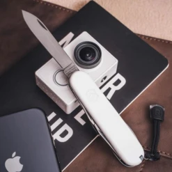 Victorinox Spartan - White -Stanley Store 1.3603.7B1 6 600x600 73d7dc62 f26c 452b b5fd c46739203373