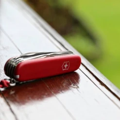 Victorinox Ranger - Red -Stanley Store 1.3763 4 600x600 e6724952 73a6 4059 8d57 9982a15b0455