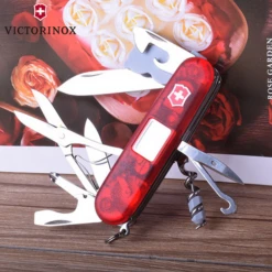 Victorinox Traveller Lite - Red Transparent -Stanley Store 1.7905.AVT 5 600x600 3bdd89c5 150a 42bb b994 cea2d912961d