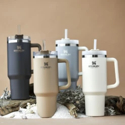 Stanley Adventure Quencher Tumbler 40oz -Stanley Store 10 02664 140 7
