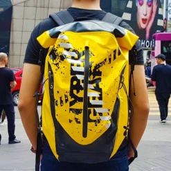 Hypergear 30L Dry Pac Pro Gold SE -Stanley Store 302035 4 600x600 23187468 32f8 4c8d b755 cf4fe8b609c1