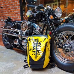 Hypergear 30L Dry Pac Pro Gold SE -Stanley Store 302035 6 600x600 0210cfa2 3aaa 4cfd b2a2 493024aeed8d