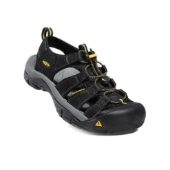Keen Newport H2 (Men) - Black -Stanley Store 4 14