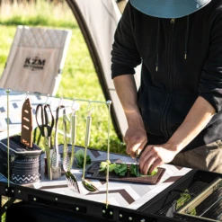 KZM Iron Mesh Cabinet Kitchen Table II -Stanley Store K9T3U004 6 600x600 e22bfb08 1652 4a6a a2c2 f0fc42dc441f