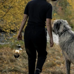 Barebones Railroad Lantern Ocean Blue -Stanley Store LIV 281 12 600x600 55a8f5cd 88ed 490d bdee 9843341611b2