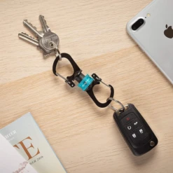 Nite Ize SlideLock® 360° Magnetic Locking Dual Carabiner - Blue -Stanley Store MSBL 03 R7 6 600x600 118b221c 093e 4477 a794 6dd4fc87b817