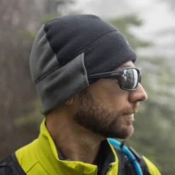 Sunday Afternoons Snow Switch Beanie Black/Flint -Stanley Store S3A89758B30209 5 600x600 e3520a5f 2392 40b5 b012 b589c8033825